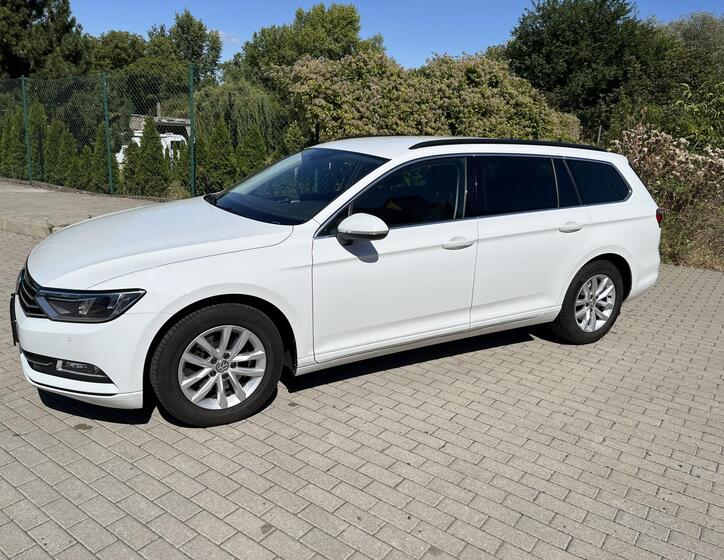 Volkswagen Passat 2