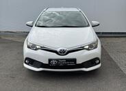 Toyota Auris 2
