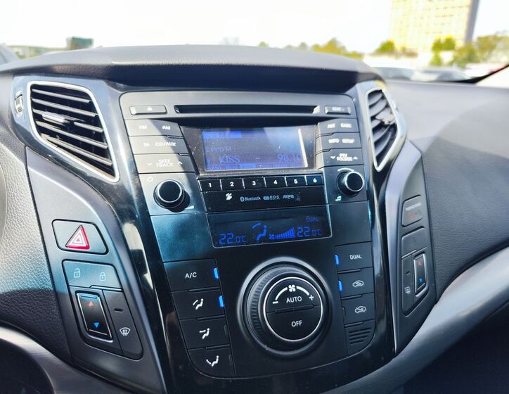Hyundai i40 16