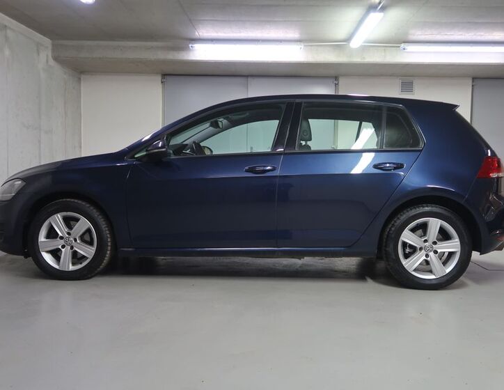 Volkswagen Golf 8