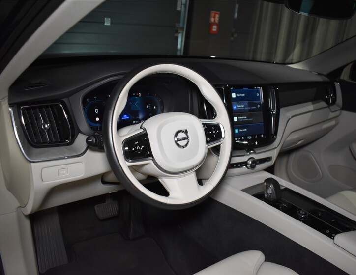 Volvo XC60 12