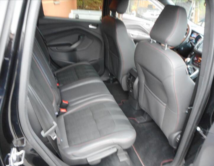 Ford Kuga 24