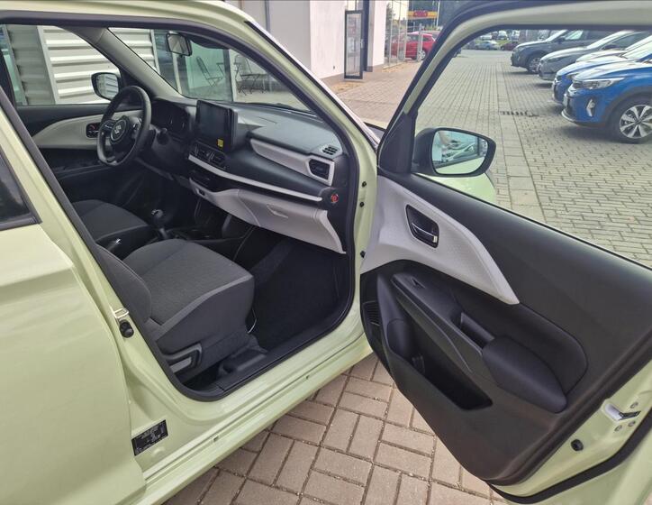 Suzuki Swift 9
