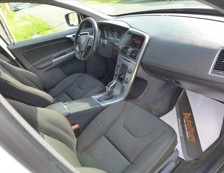 Volvo XC60 32