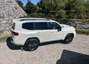 Toyota Land Cruiser 9