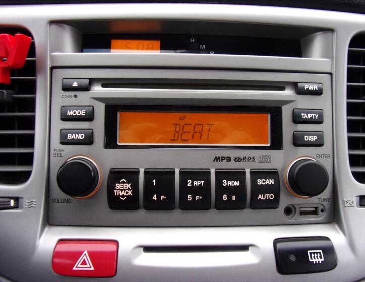 KIA Rio 17