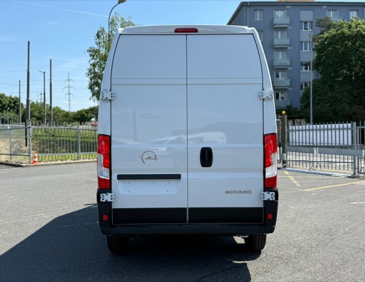 Opel Movano 5