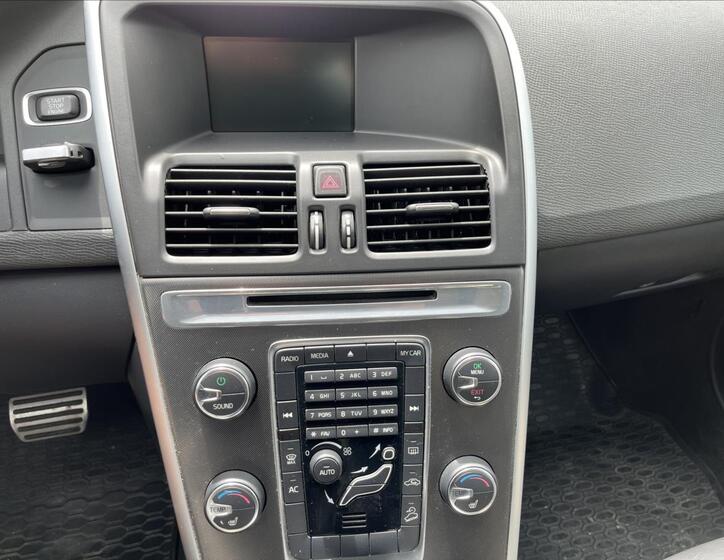 Volvo XC60 16