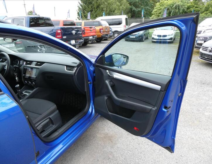 Škoda Octavia 23