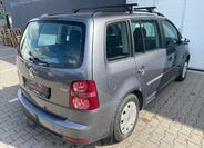 Volkswagen Touran 4