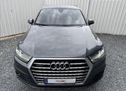 Audi Q7 6