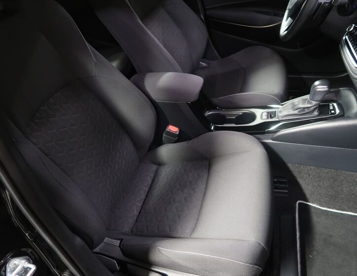 Toyota Corolla 14