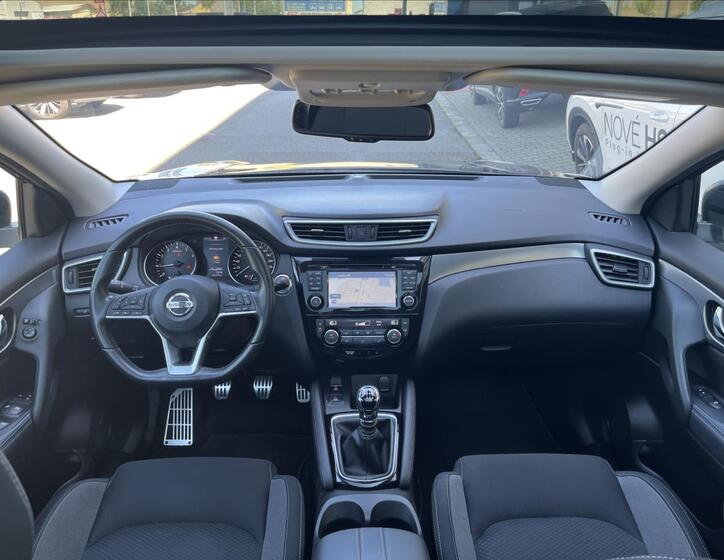 Nissan Qashqai 9
