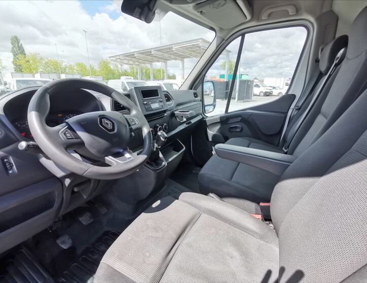 Renault Master 6