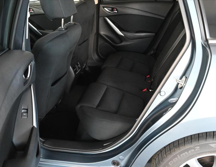 Mazda 6 10
