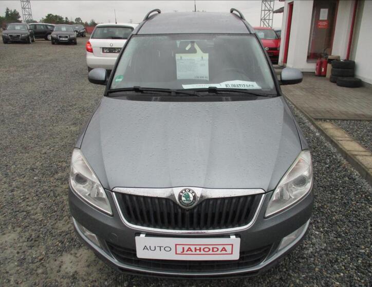 Škoda Roomster 2