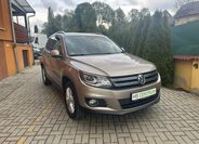 Volkswagen Tiguan 1