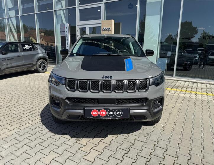 Jeep Compass 2