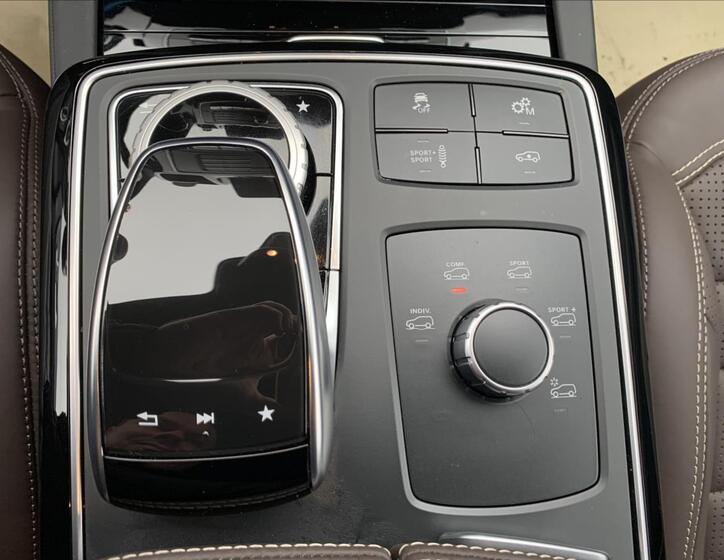 Mercedes-Benz GLE 17