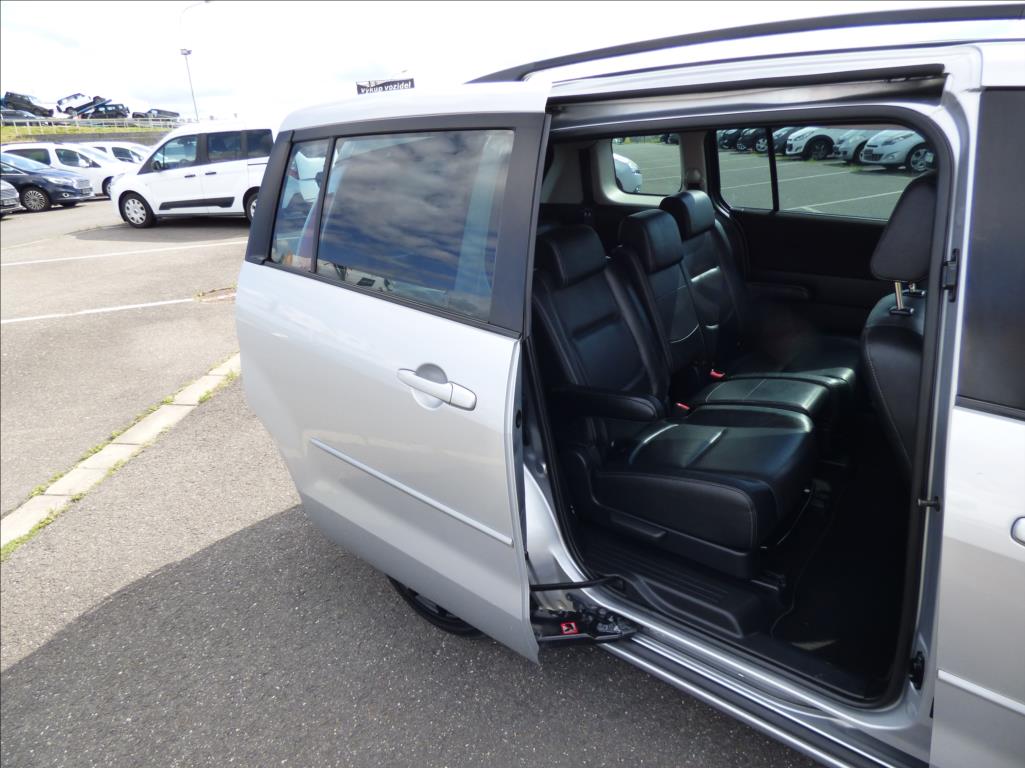 Mazda 5