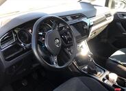 Volkswagen Touran 2