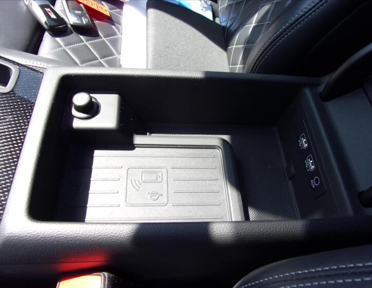 Audi S4 29
