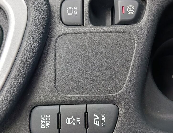 Toyota Yaris 23