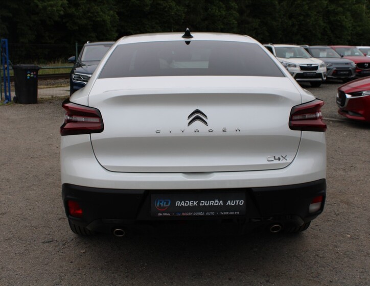 Citroën C4 X 6