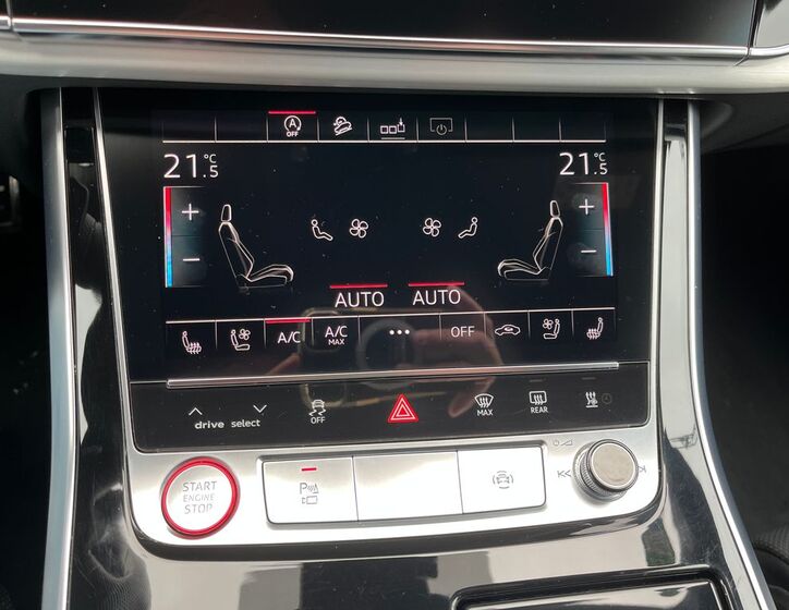Audi SQ8 27