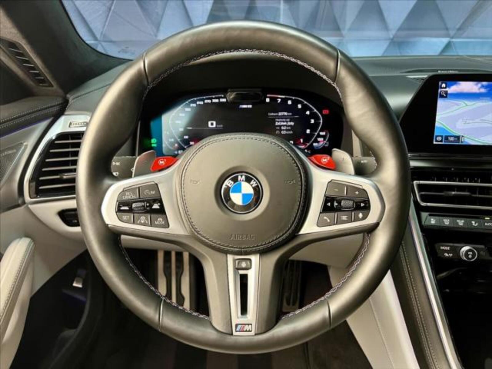 BMW M8 13