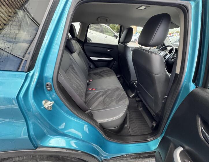Suzuki Vitara 14