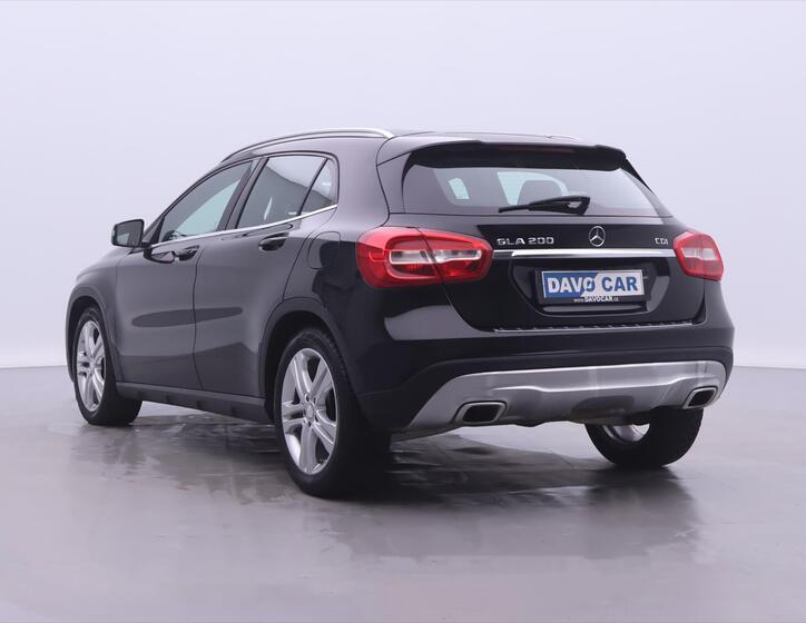Mercedes-Benz GLA 5