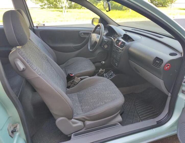 Opel Corsa 16