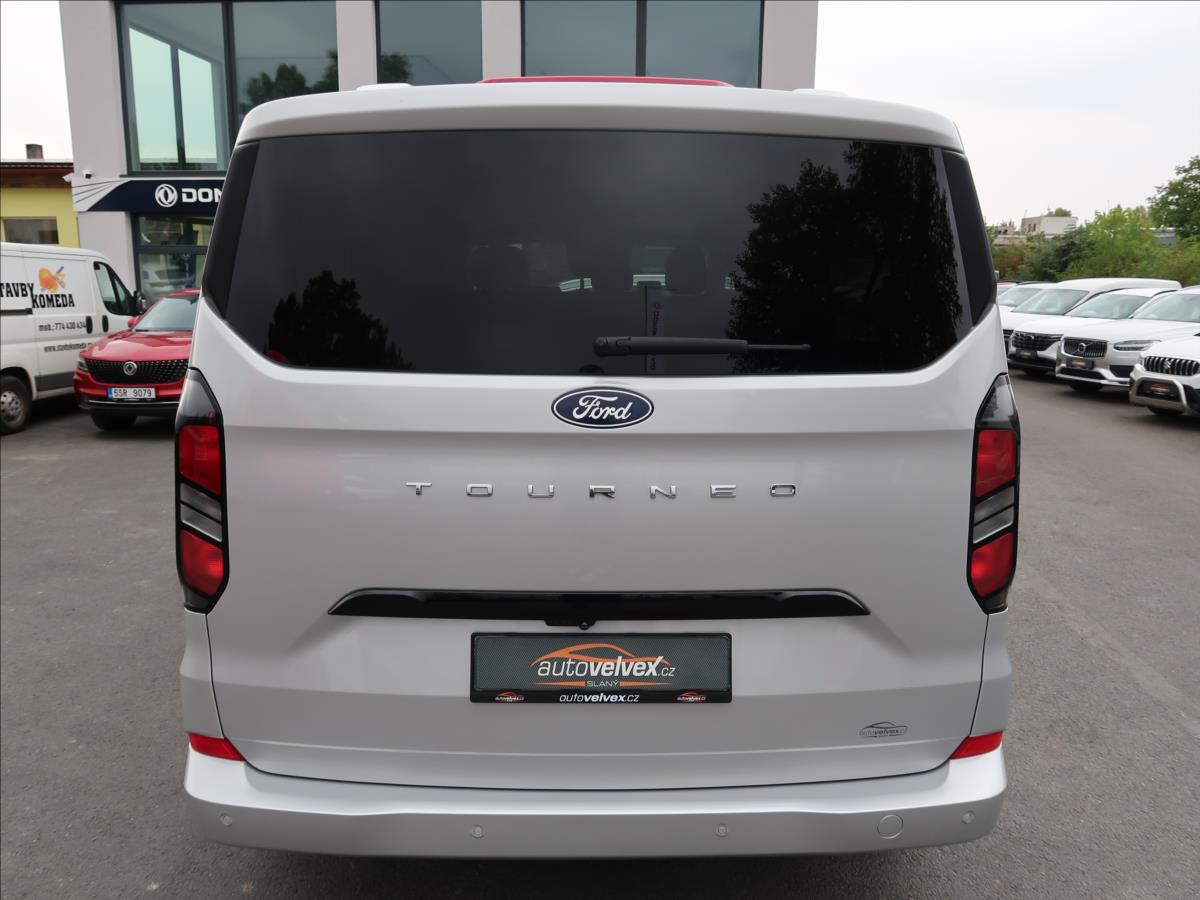 Ford Tourneo Custom
