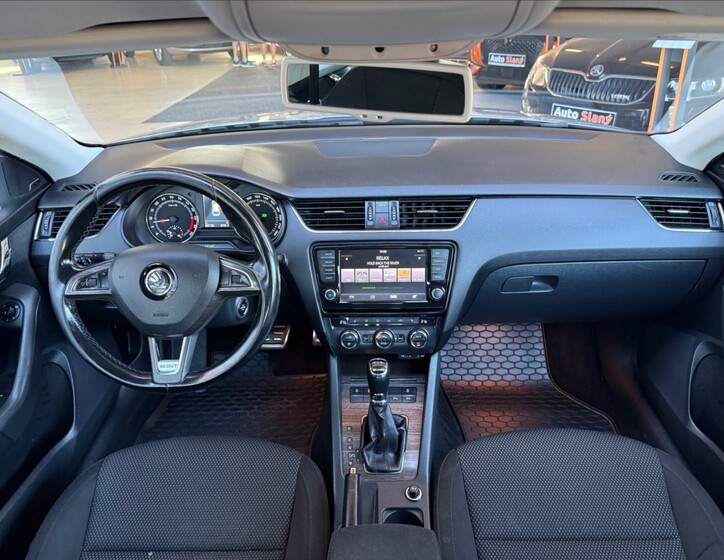 Škoda Octavia 13