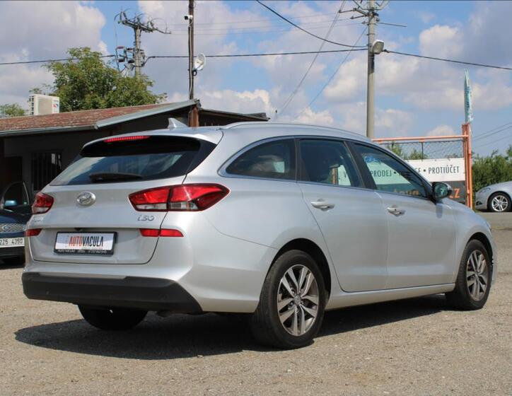 Hyundai i30 5