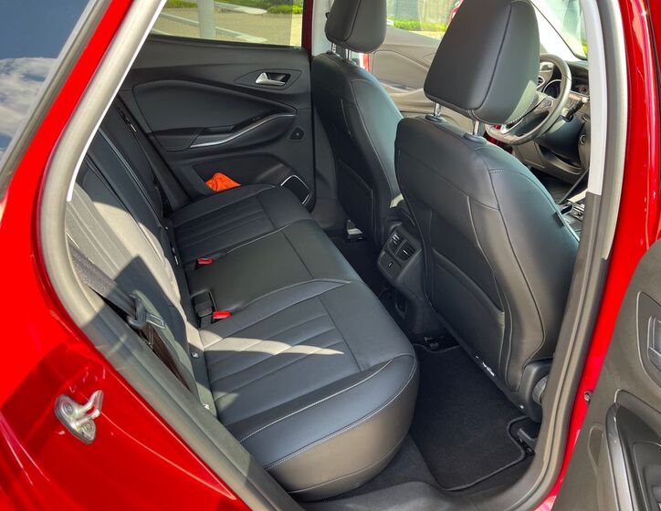 Opel Grandland X 16