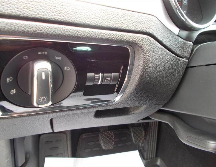 Škoda Superb 24