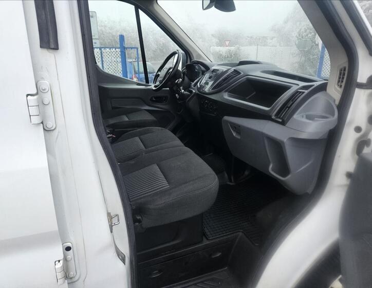 Ford Transit 6