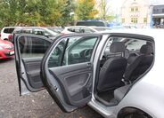 Volkswagen Golf 24