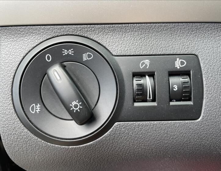 Volkswagen Touran 26