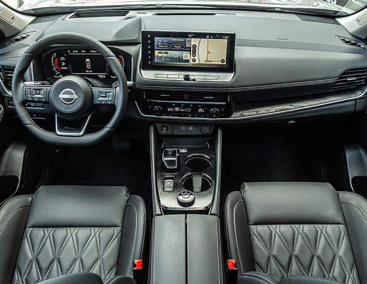 Nissan X-Trail 24