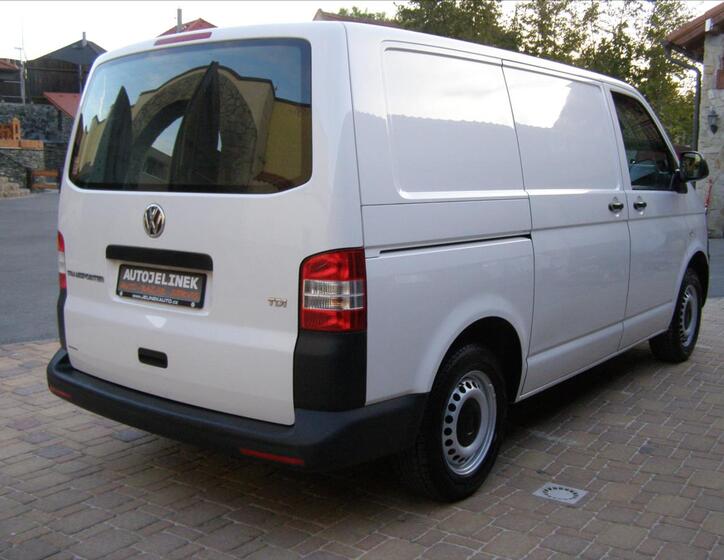 Volkswagen Transporter 6