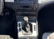 BMW Řada 3 16