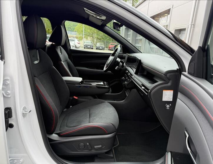 Hyundai Tucson 12