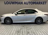 Toyota Camry 3
