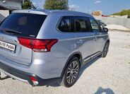 Mitsubishi Outlander 5
