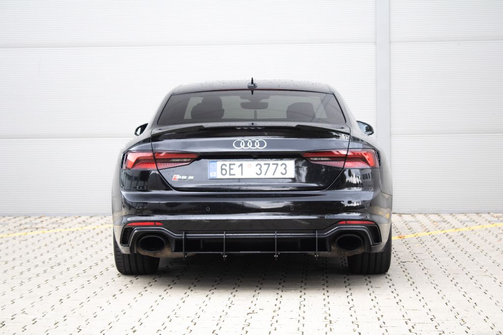 Audi RS5