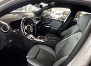 Mercedes-Benz EQB 9