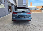 KIA Ceed 4